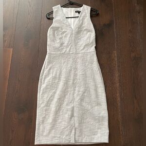 Banana Republic Grey Shift Dress, Size 6